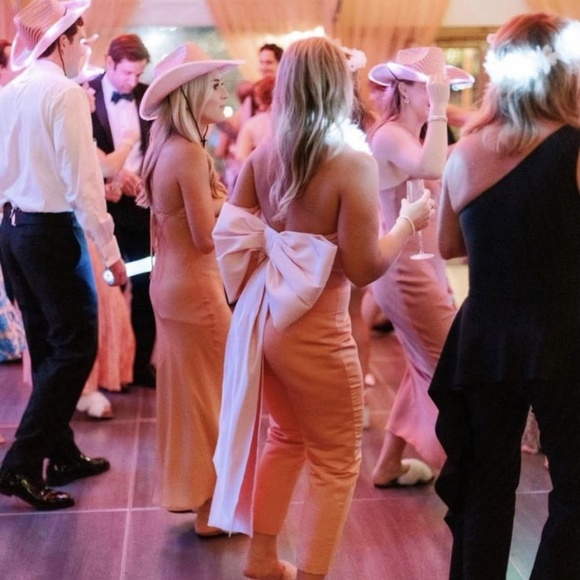 Custom Alexia Maria Three Piece Outfit - Picture 5 of 6